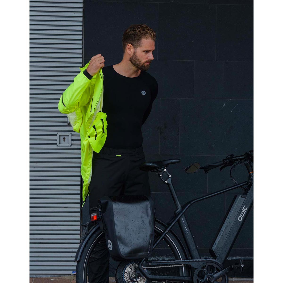AGU Compact Commuter Regenjacke Herren  AGU-Compact-Men-verpacken-DSC_1423-klein