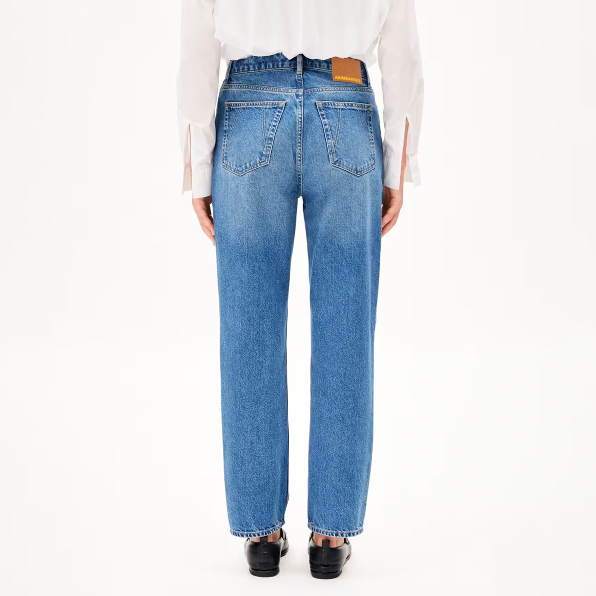 ARMEDANGELS Aaikala High Waist Straight Leg Jeans Damen Armedangels_AAIKALA-Jeans_Damen_Crunchy_04