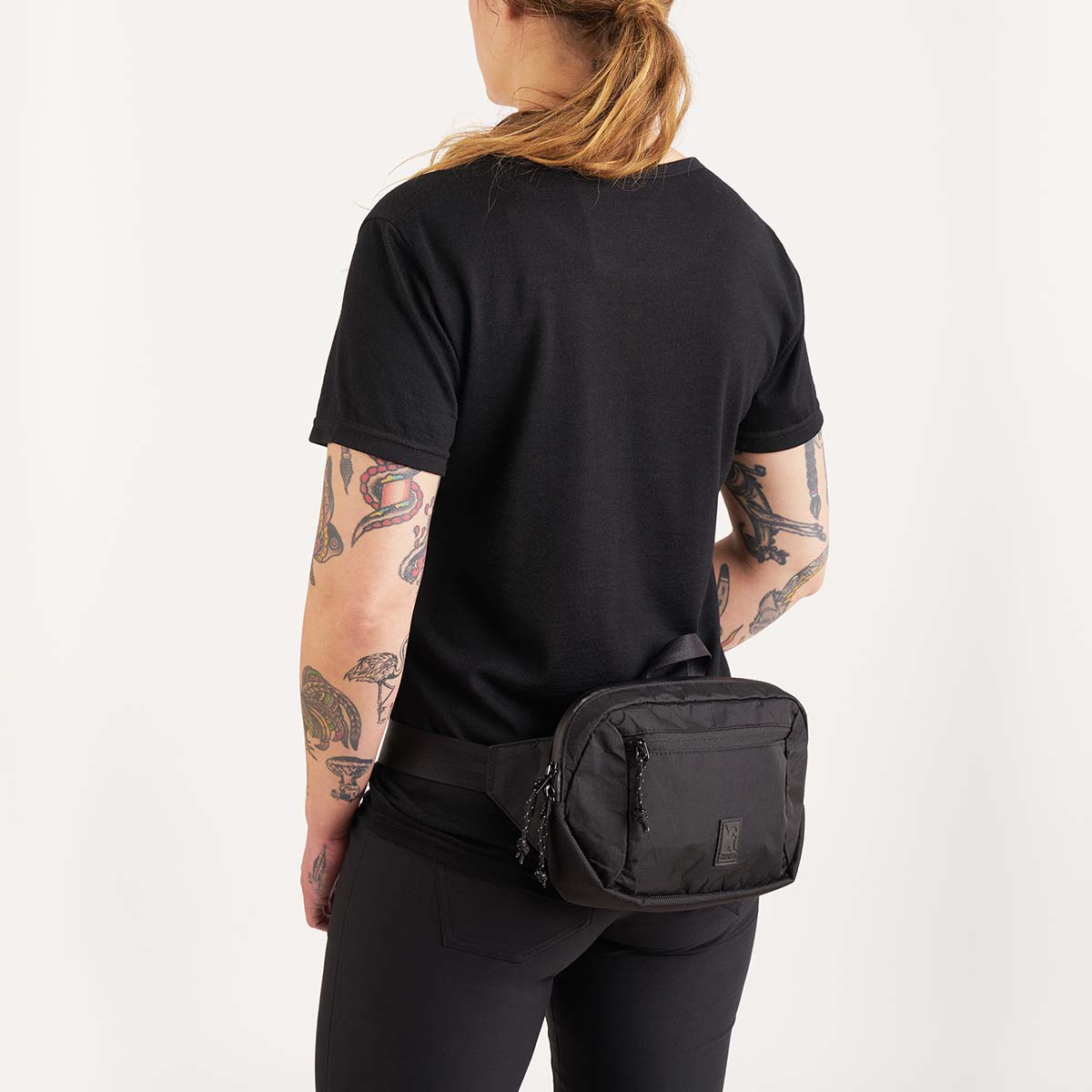 Chrome Industries Ziptop 3 L Crossbody Tasche BG-288-Chrome-ZiptopWaistpack-BKLB-9