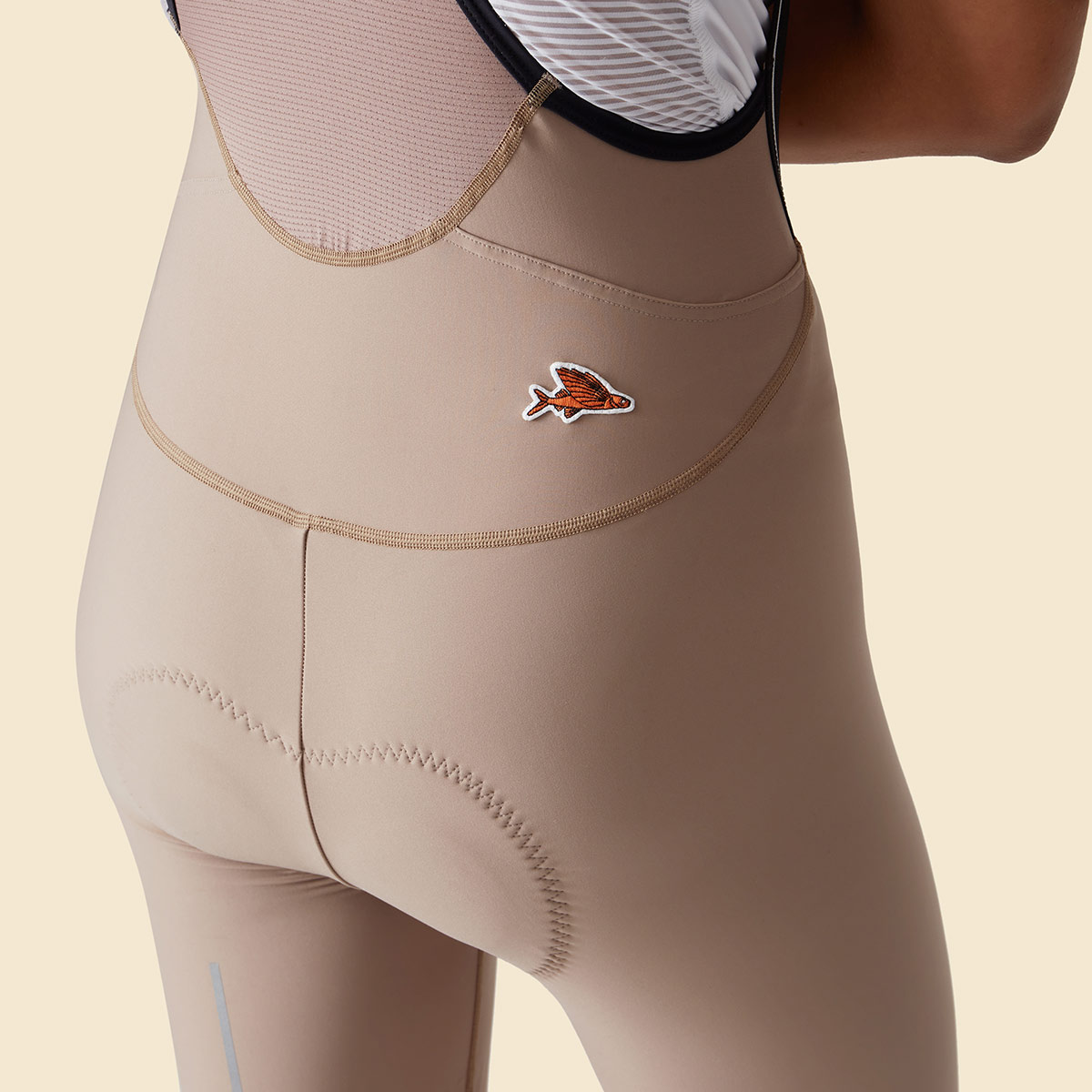 Café du Cycliste Marinette Bib Fahrradhose Damen Cafe-du-Cycliste-MARINETTE_Womens-Bibshort_Oyster_05