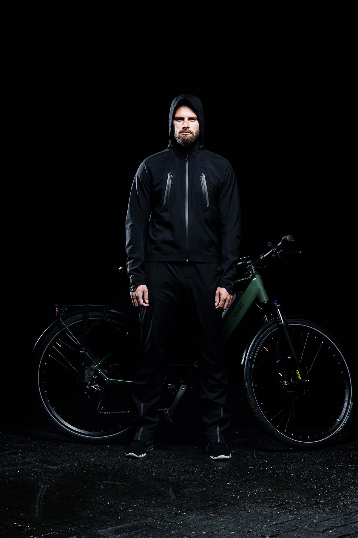 AGU Commuter Regenjacke Herren 430501-AGU-Commuter-Jacket-Men-3-L-black-vorne-on-bodybrFMnkuZyHnY1