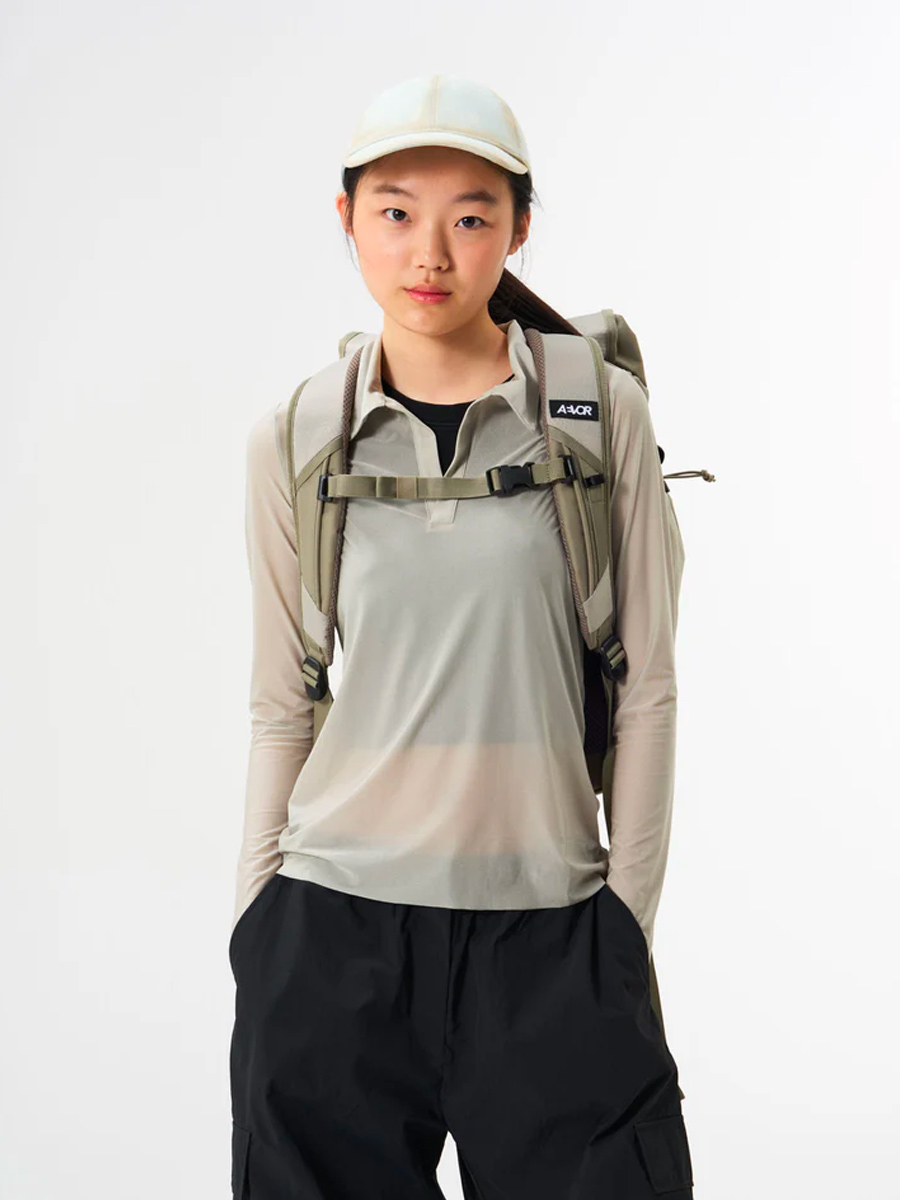 AEVOR Roll Pack 20L Rucksack AEVOR_Roll-Pack_Backpack_Sesam-Olive_06