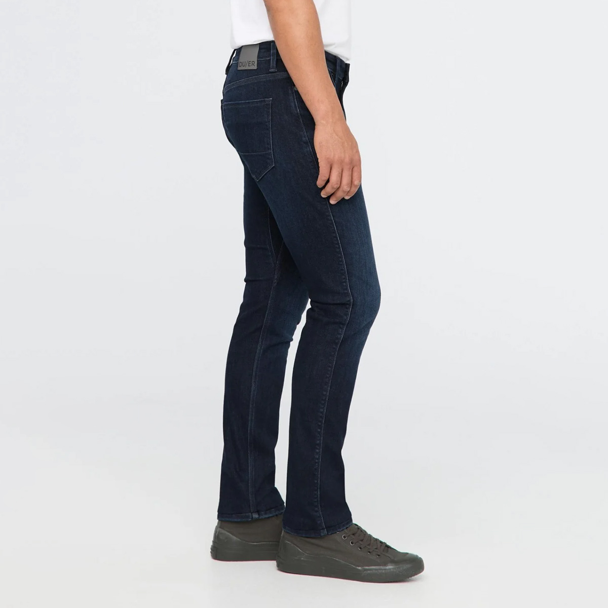 DUER Tech Fleece Denim Relaxed Winter Jeans Herren