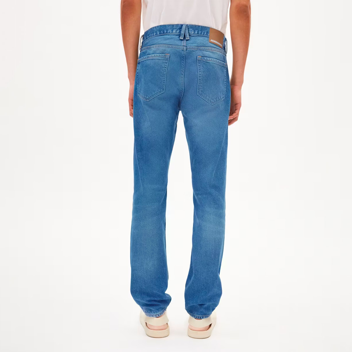 ARMEDANGELS Dylaano Straight Fit Jeans Herren Armedangels_DYLAANO-Jeans-Men_sprinkle-blue_05