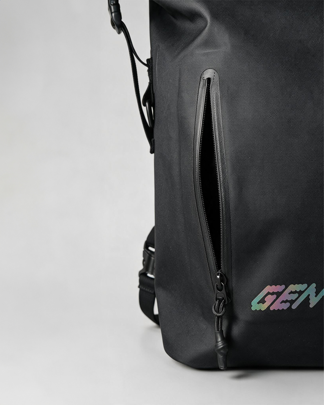 GENVELO_Rolltop-Rucksack_4