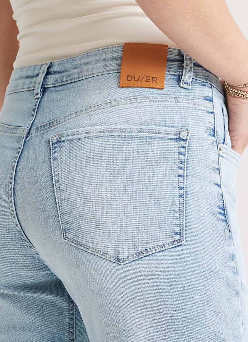 DUER Performance Girlfriend Jeans Medium Waist Damen DUER_WFLR5001-Performance-Denim-Girlfriend-Jean-Coastal-Blue_05