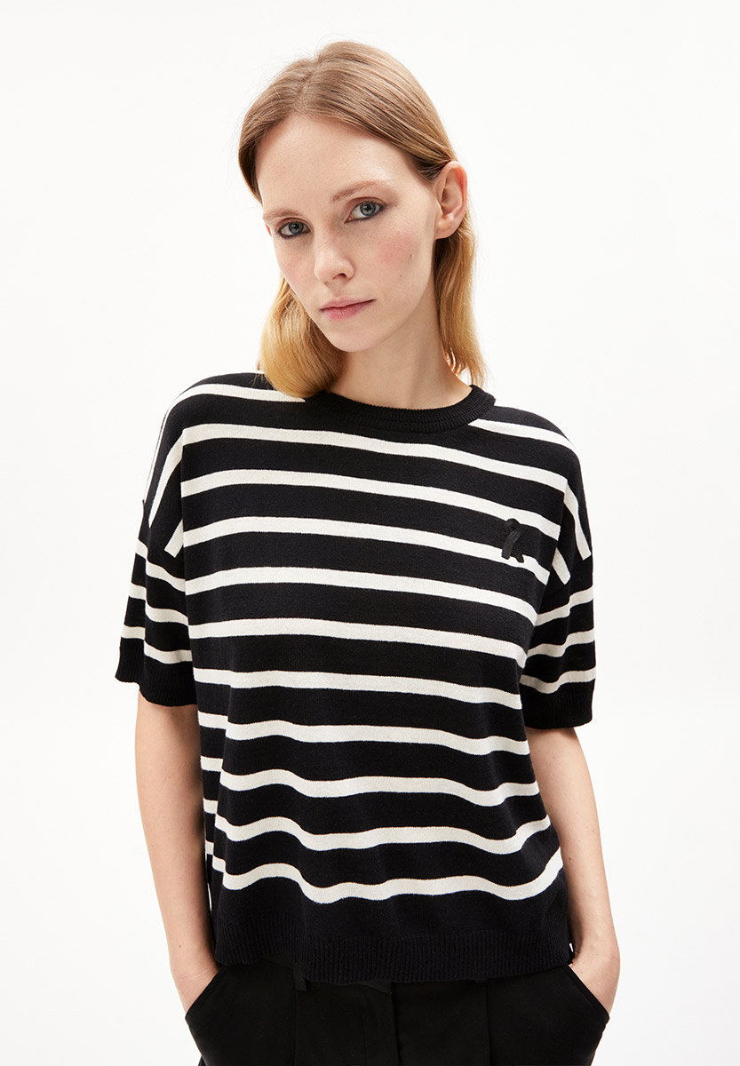 ARMEDANGELS Lillaas Stripes Halbarm Strickpullover Damen Armed-Angels_LILLAAS-STRIPES_Shirt-Women_black-off-white_01