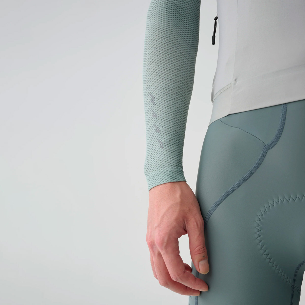MAAP Evade Pro Base 2.0 Langarm Radtrikot Herren Maap_Evade-Pro-Longsleeve-Jersey_Men_Ghost-Grey_05