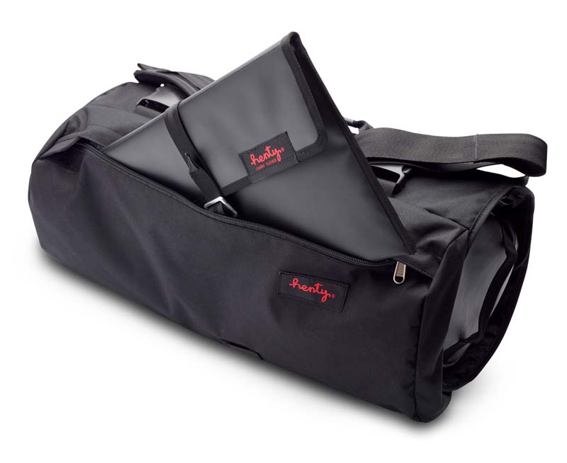Henty CoPilot 20L Messenger Tasche henty_Co-Pilot-Messenger-liegend_Laptop