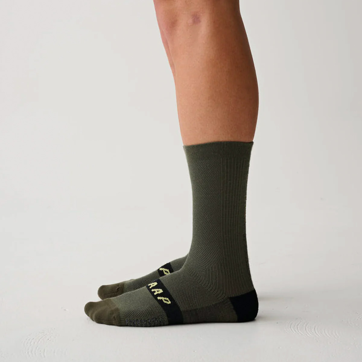 MAAP Alt_Road Merino Radsocken Unisex Maap_Alt_Road-Merino-Socks_Loam_04