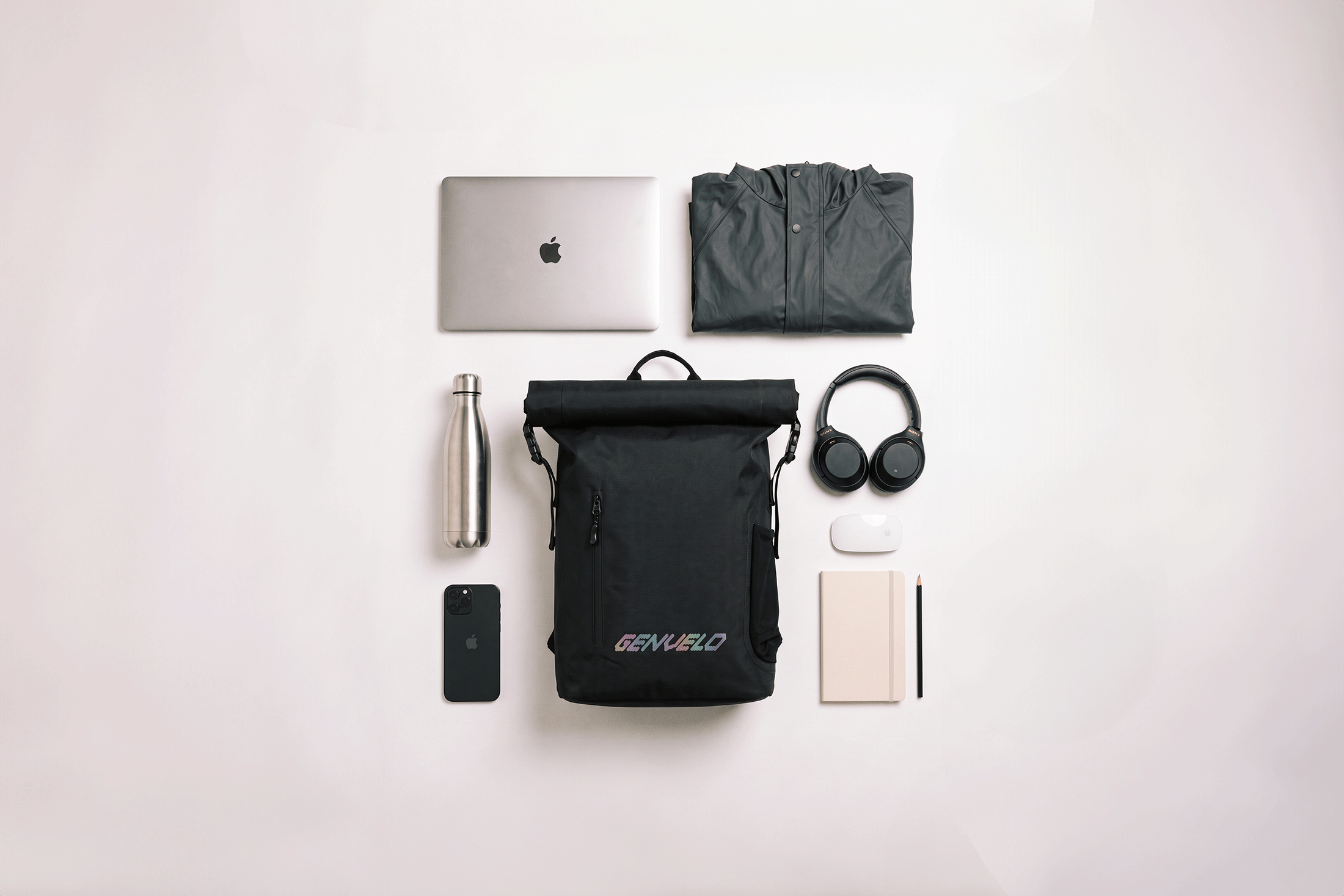 GENVELO_Rolltop-Rucksack_Inhalt