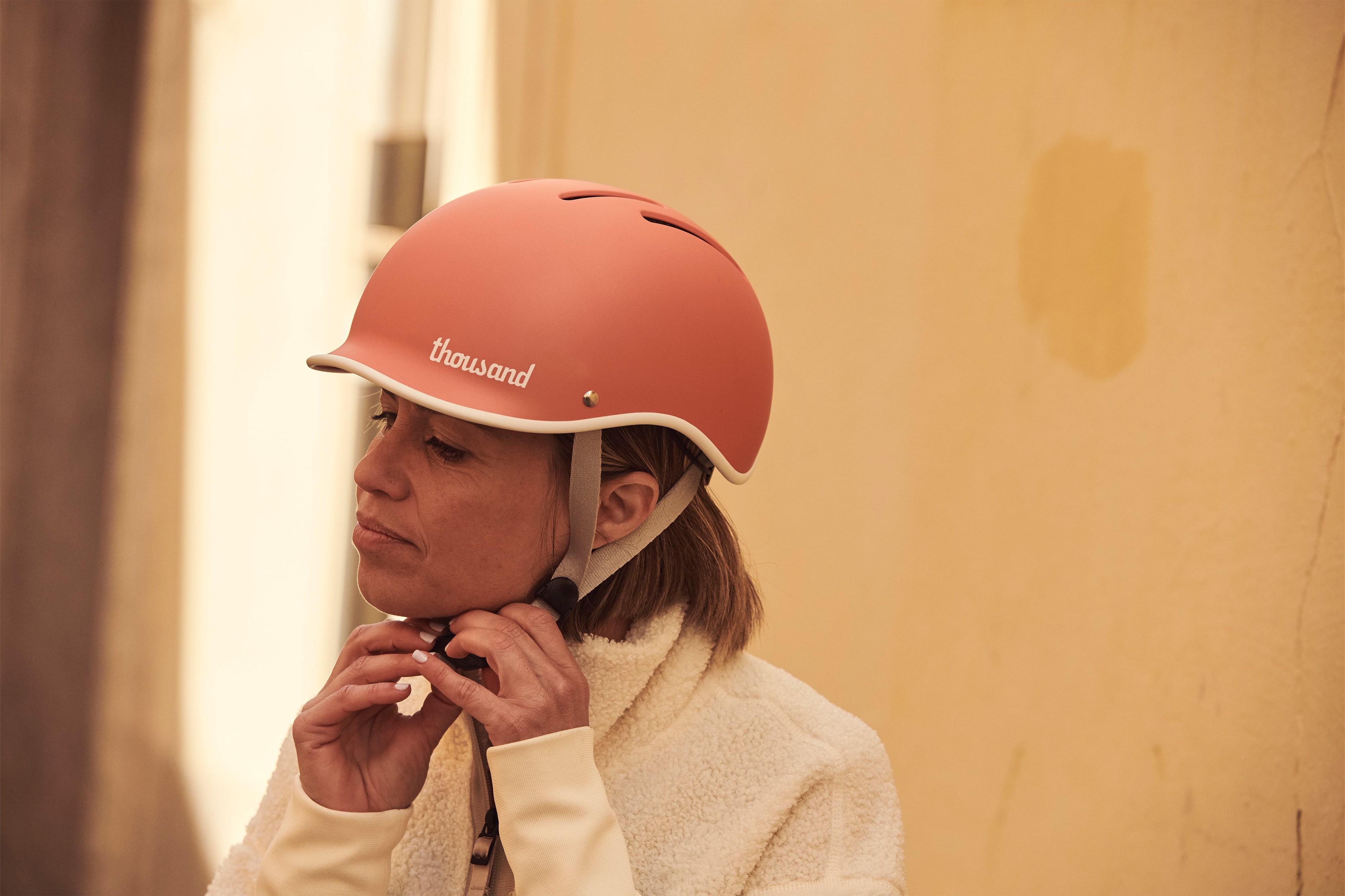 genvelo-equipment-helme Schutzhelm, Helm, Erwachsener, Person, Frau