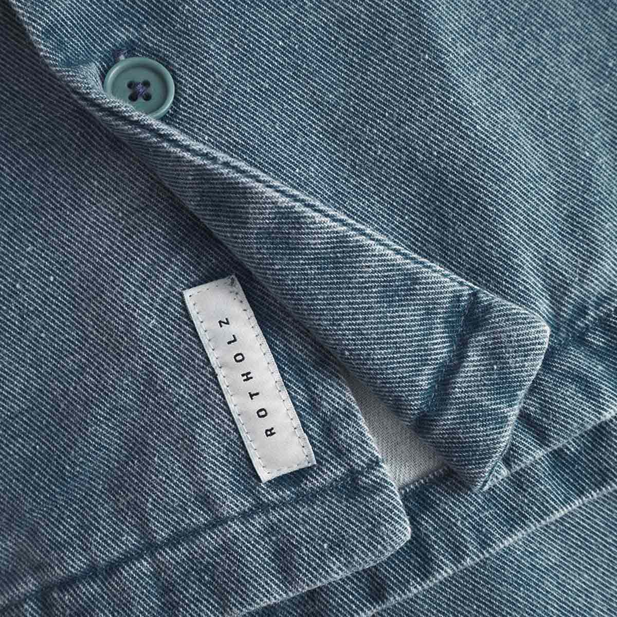 Rotholz Leisure Shirt Organic Cotton Unisex Hemd Biobaumwolle blau Rotholz Leisure Shirt Organic Cotton Unisex Hemd Biobaumwolle blau Detail Stoff Logo
