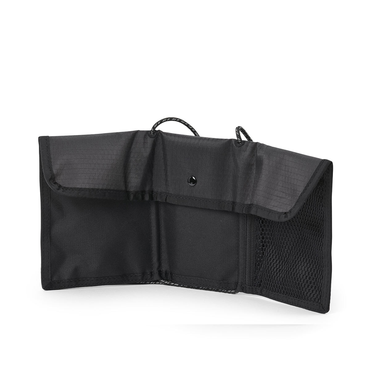 AEVOR Fahrrad Satteltasche klein für Zubehör proof black schwarz AEVOR Fahrrad Satteltasche klein für Zubehör proof black schwarz aufgeklappt