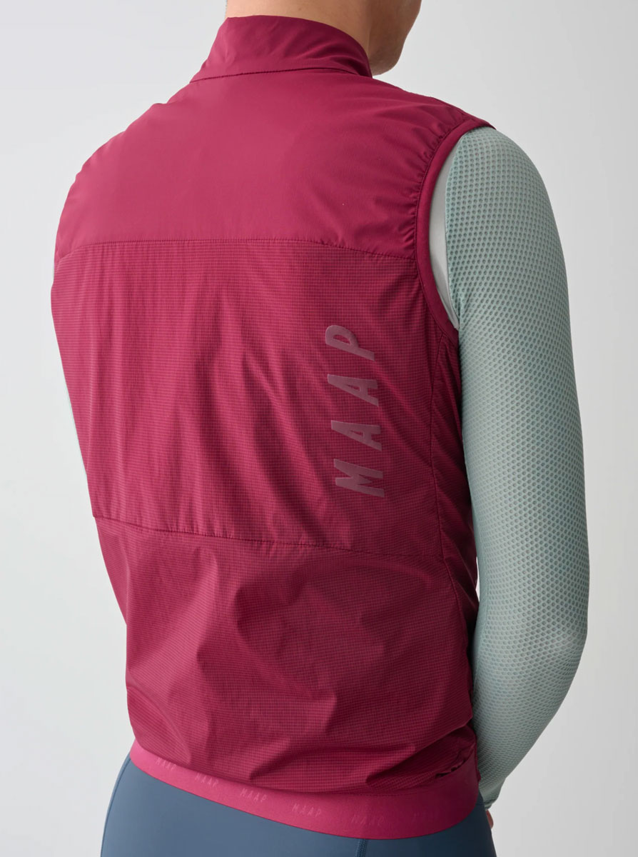 MAAP Flow Isolierte Weste Herren Maap_Flow-Insulated-Vest-Men_Dark-Plum_05