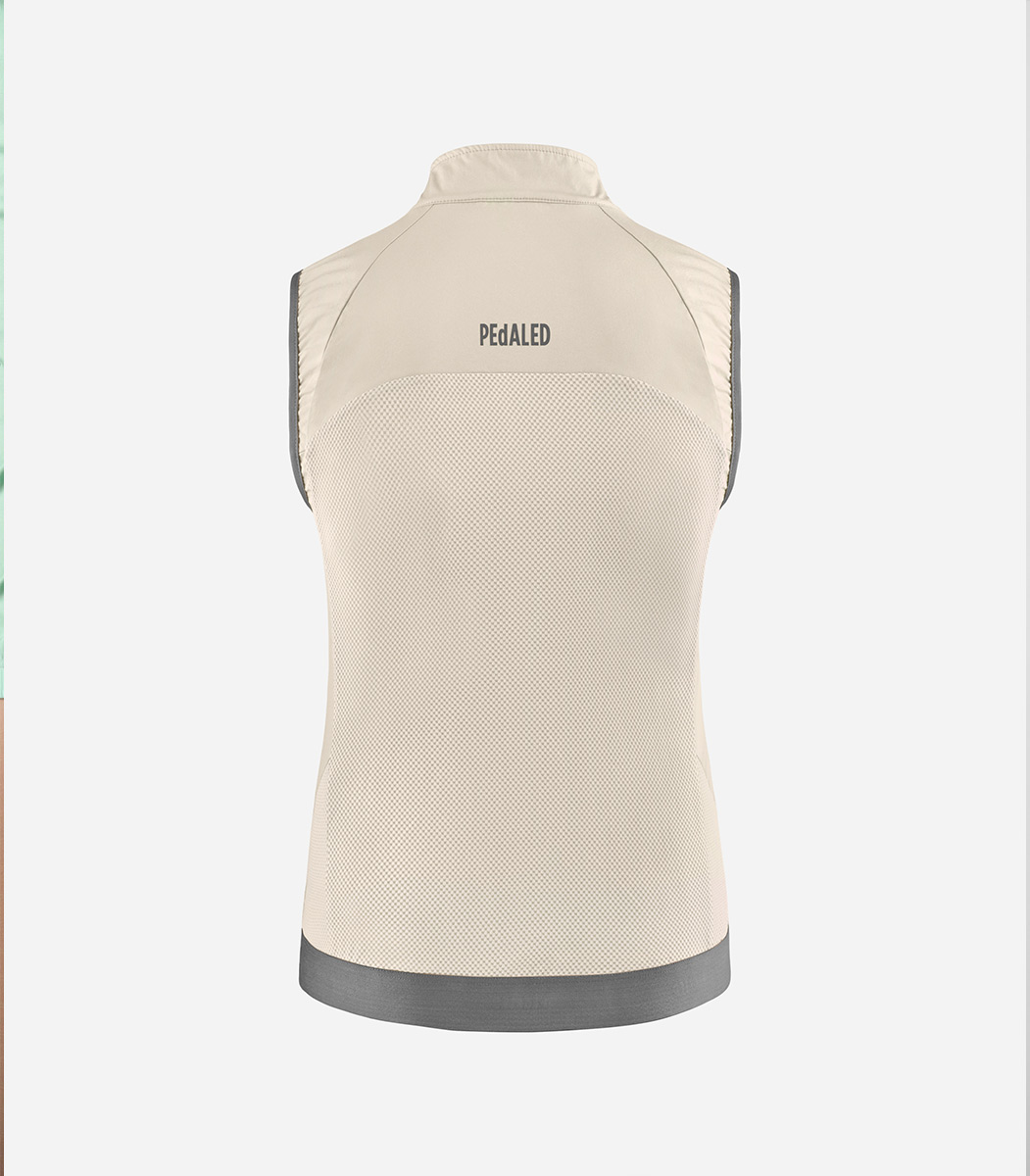 PEdALED Element Airtastic Windweste Damen PEdALED_W_ELEMENT_WINDPROOF_VEST_BEIGE_02