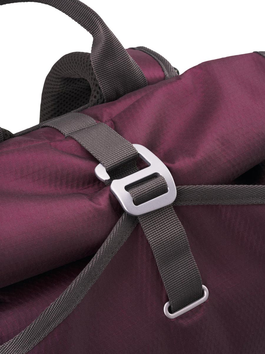 AEVOR Roll Pack 20L Rucksack AEVOR_Roll-Pack_Backpack_Cherry-Gateau_13