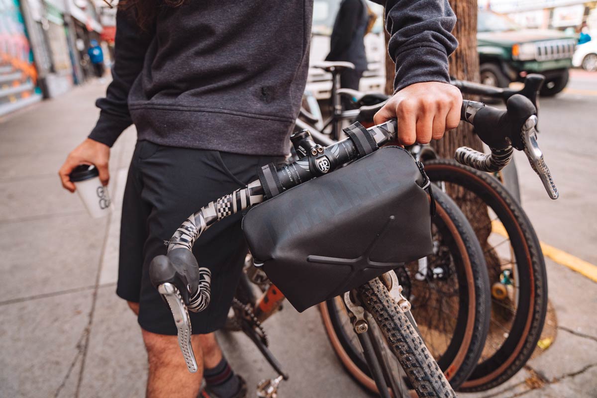 Helix Handlebar Bag