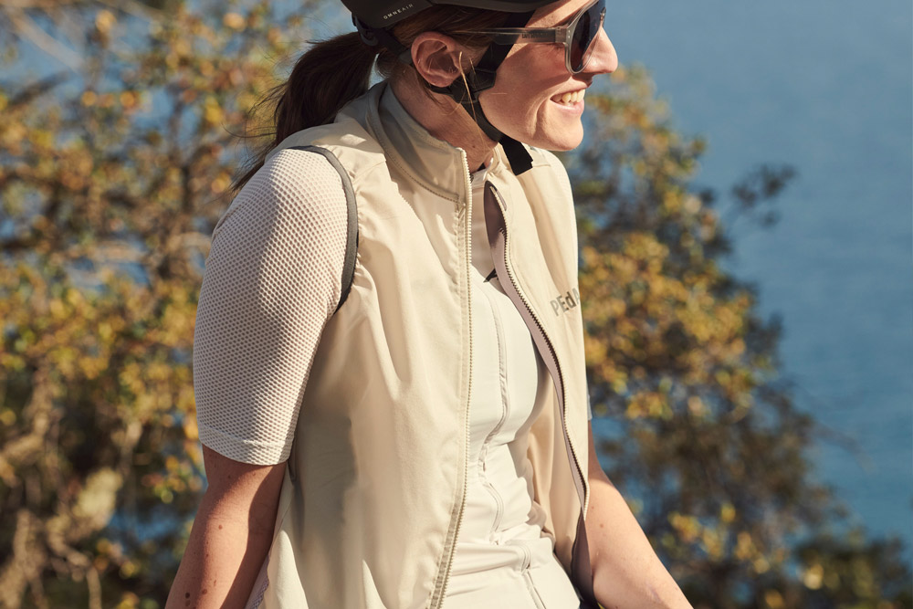 PEdALED Element Airtastic Windweste Damen 240517_Performance-Outfits_Artikel113