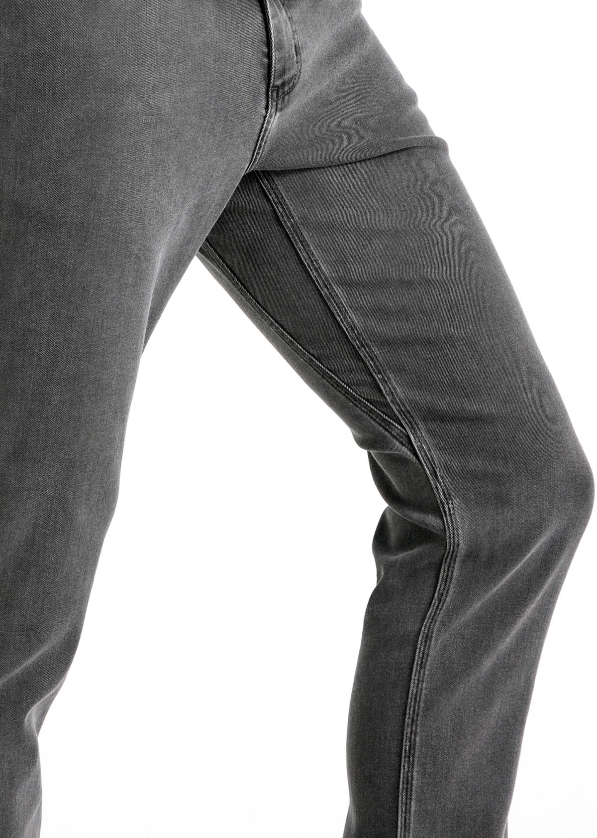 Performance Denim Slim Jeans Men