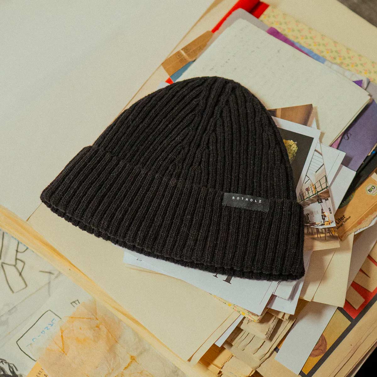 ROTHOLZ Klassische Ribbed Mütze Unisex Rotholz_ClassicRibbedBeanieWool-Blenda_33127SoftBlack_03