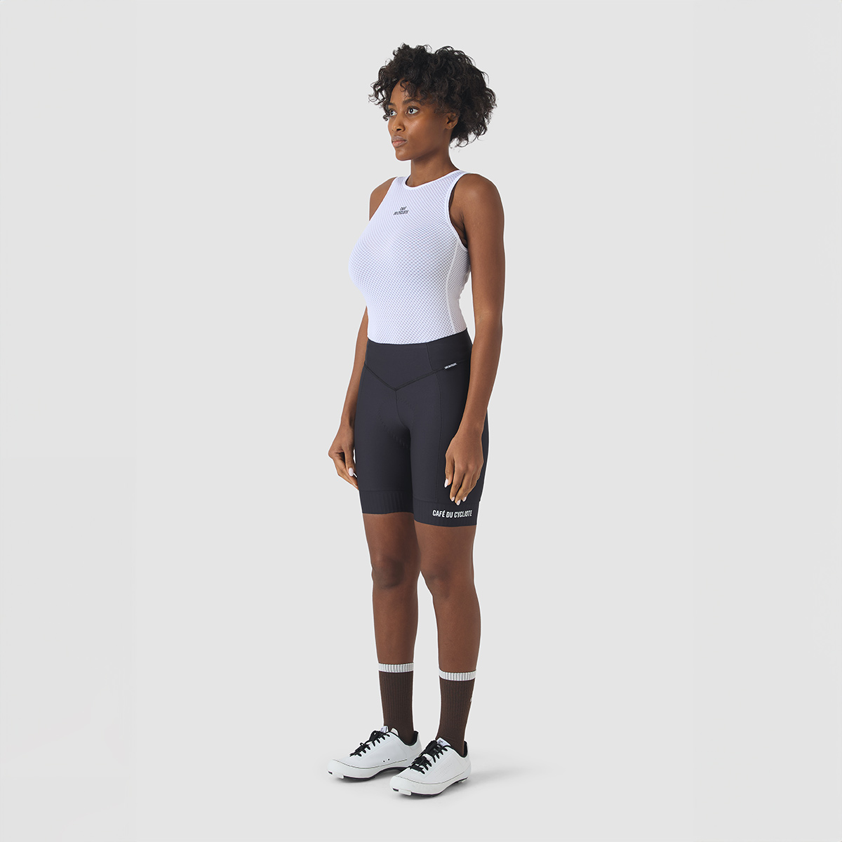 LILIANE Base Layer Women Bekleidung, Kurze Hosen, Person, Schuhe, Schuh