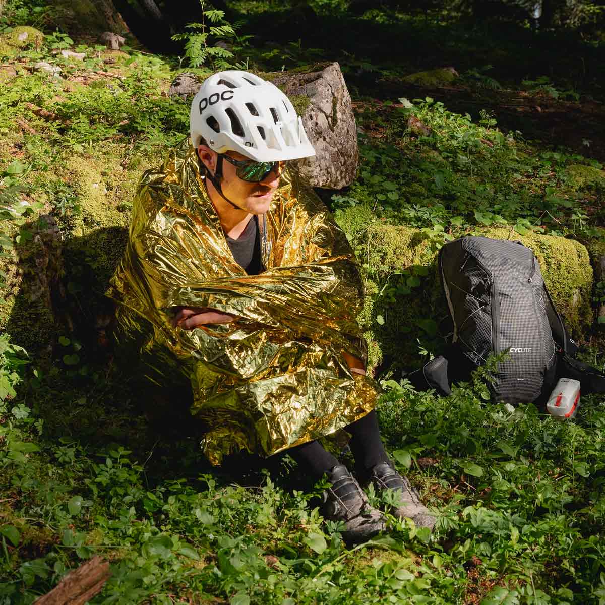 FIRST AID KIT/ 01 Cyclite_First-Aid-Kit-White_05