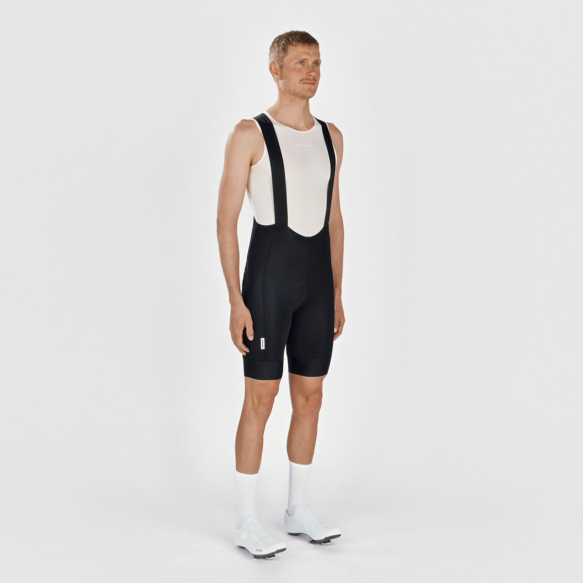 FINGERSCROSSED #ROAD BIB MEN Fahrradhose Rennradhose Männer Radsport black schwarz FINGERSCROSSED #ROAD BIB MEN Fahrradhose Rennradhose Männer Radsport black schwarz on Model vorne