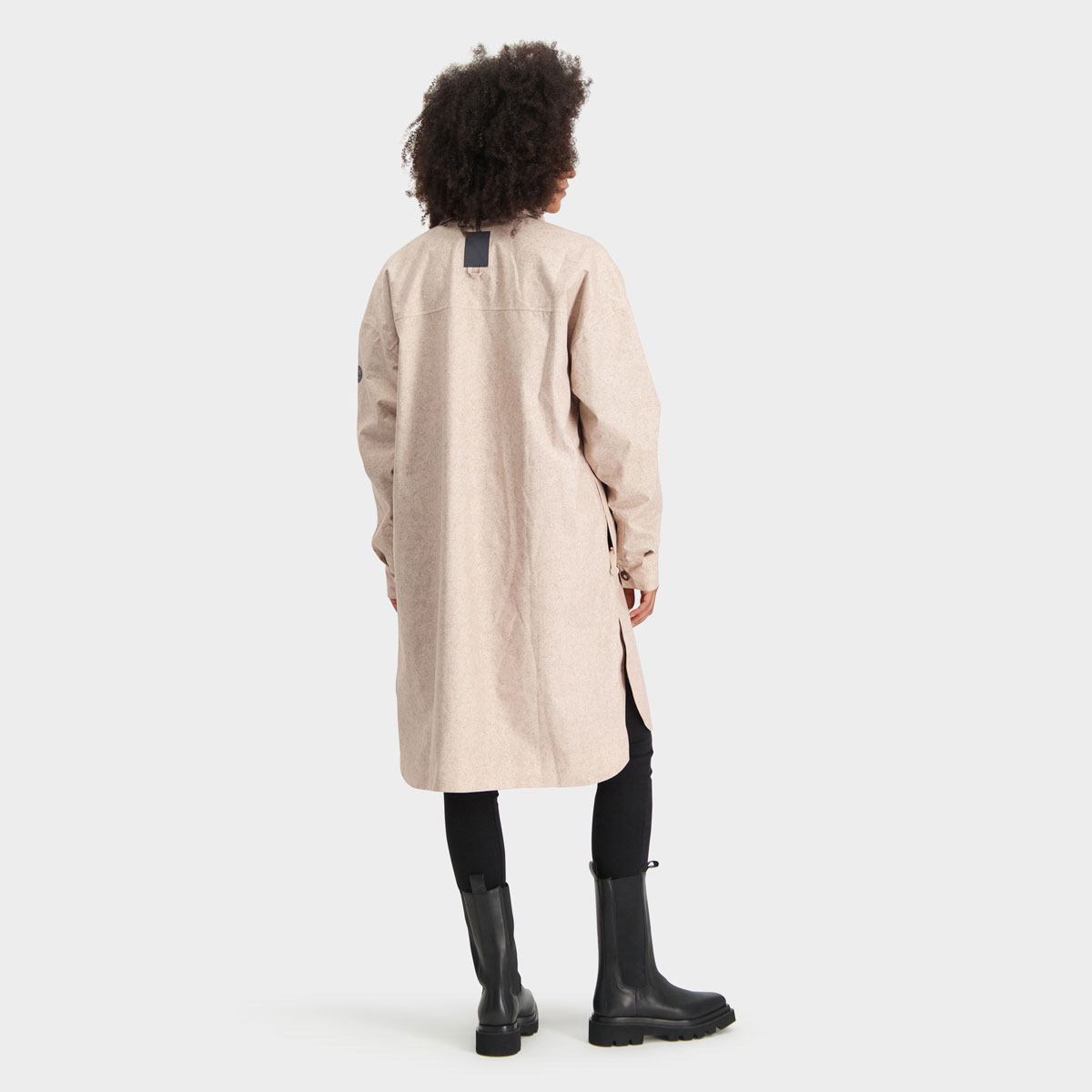 AGU Oversized Regenmantel Damen AGU-43400000-013_model_02