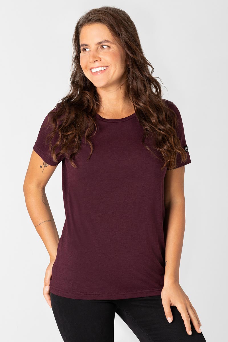 Super.natural The Essential Tee Merino T-Shirt Damen supernatural-SNW018690_U64_The-Essential-Tee-Merino-Women-mod1