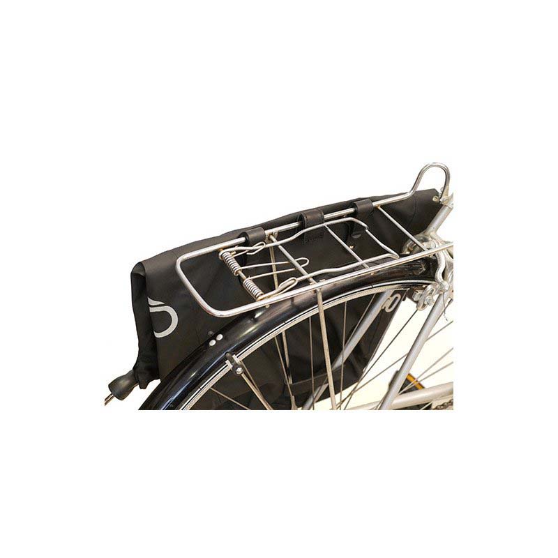 Overade Loxi secure bike pannier 15L Sichere Fahrradtasche Overade-Loxi-15L-am-Gepaecktraeger