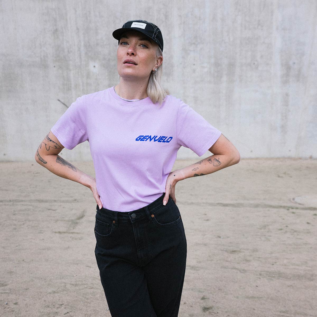 GENVELO T-Shirt Unisex GENVELO T-Shirt Unisex