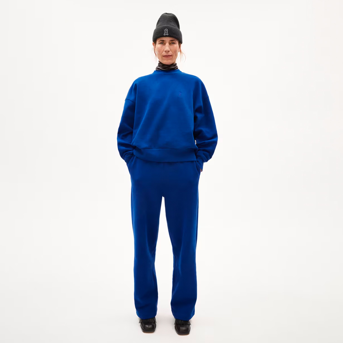 Armedangels_ALIZAA_Pullover_Women_Lapis-Blue_05