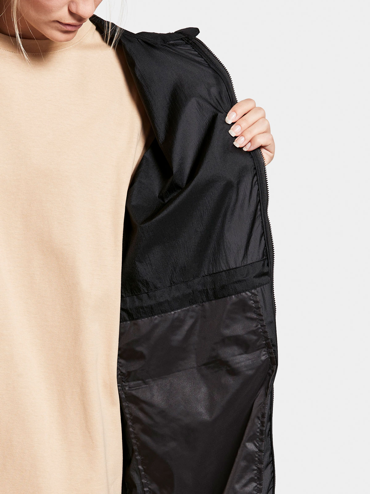 Didriksons ATHENA Winddichter Mantel Damen didriksons_athena_womens_parka_504074_060_19039_m221