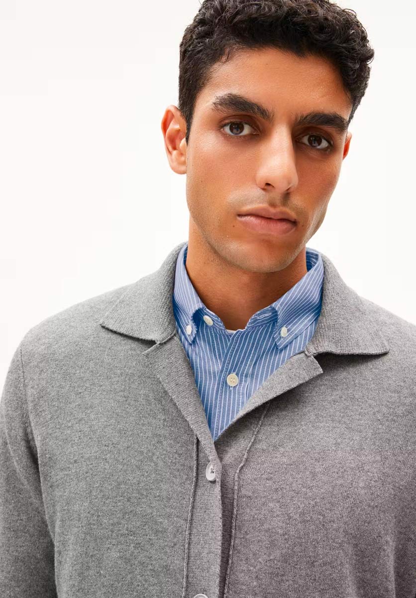 ARMEDANGELS Faaustos Strickjacke Herren Armedangels_FAAUSTOS_Men_mid-grey-melange_04