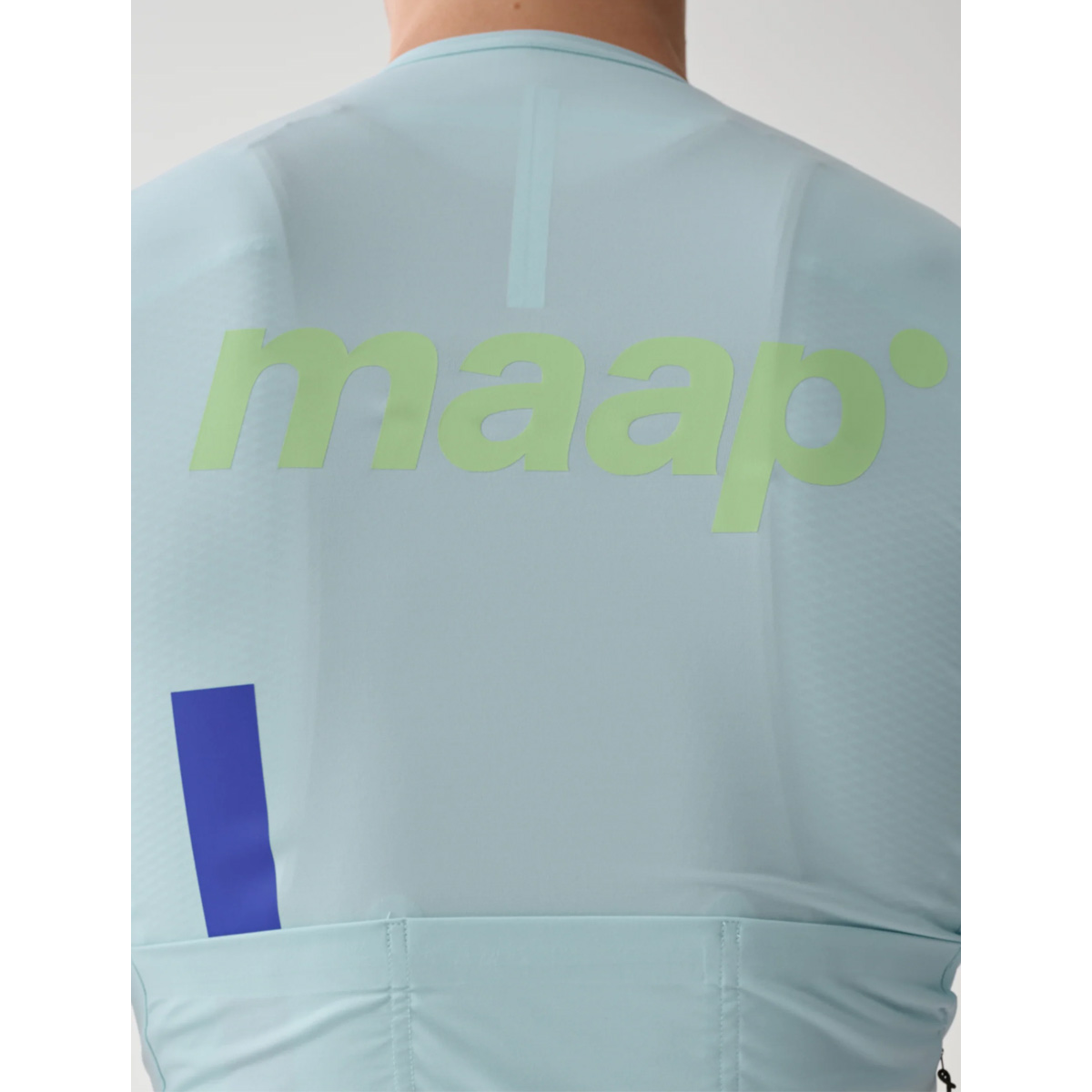 MAAP Training Jersey Men Radsport Trikot Stella Blue Blau MAAP Training Jersey Men Radsport Trikot Stella Blue Blau Details Rücken Logo Taschen