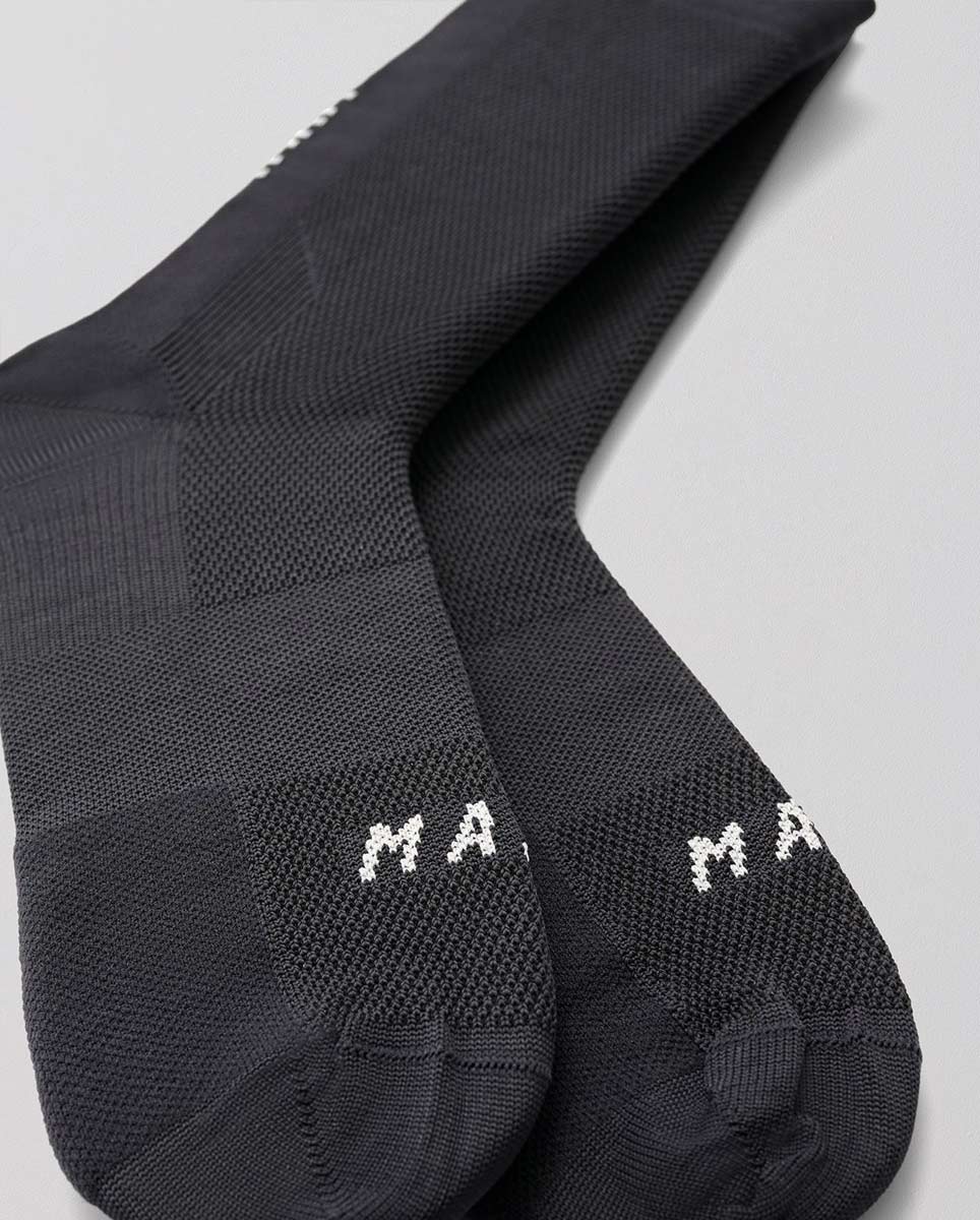 MAAP Division Mono Radsocken Unisex MAAP_Division-Mono-Sock-Unisex_Black_04